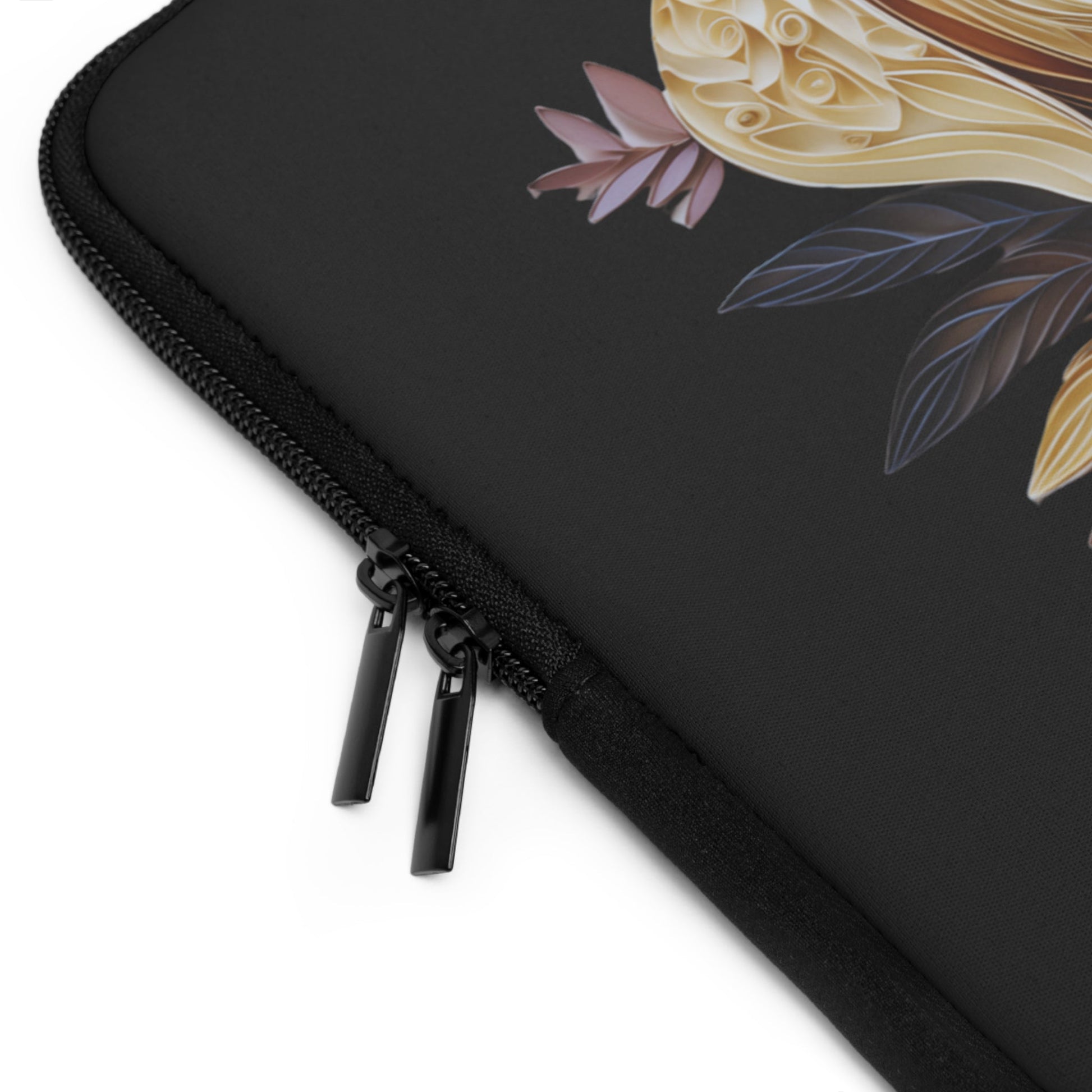 Neoprene Laptop Sleeve featuring Quilled Labrador Design - Hobbster