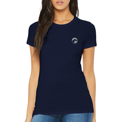 Premium Women's Crewneck T-shirt with Embroidered Labrador Logo - Hobbster